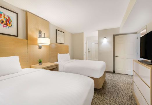 Sonesta ES Suites Charlotte Arrowood Hotel Overview