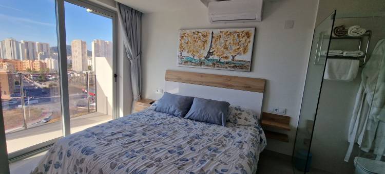卡拉绿洲公寓(Apartamentos Oasis de La Cala)图片