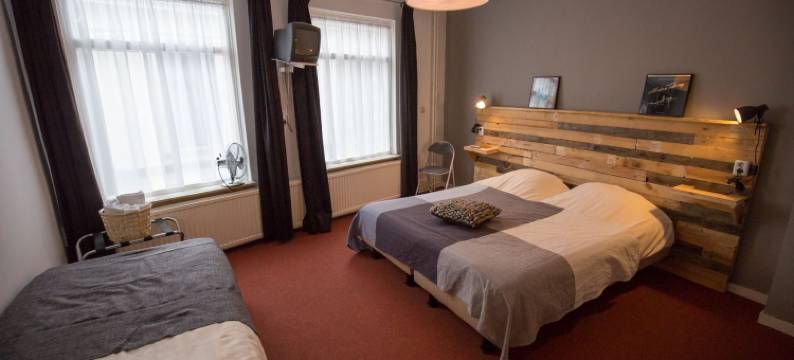 拉得豪斯咖啡餐厅酒店(Hotel Café Restaurant 't Raedhûs)图片