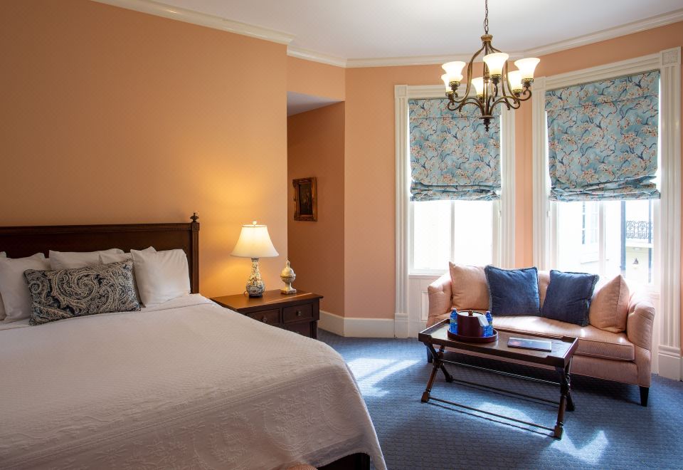 Eliza Thompson House, Historic Inns of Savannah Collection Hotel Overview