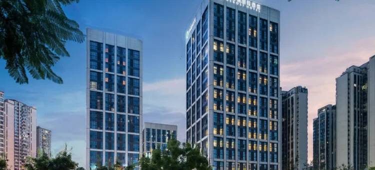 宜宾瑞柏俪国际酒店(宜宾西站原著荟店)图片