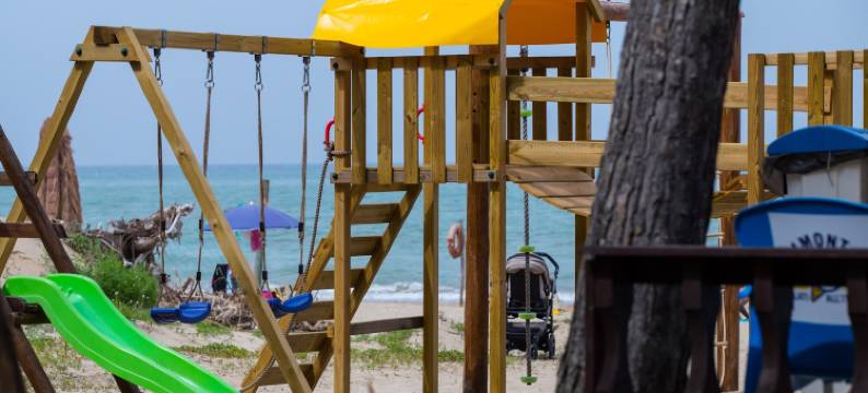 蒂拉诺酒店(Hotel Cerrano)图片