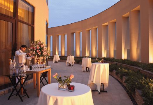 Trident, Bandra Kurla, Mumbai Hotel Overview