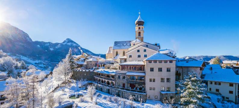 特姆罗曼蒂克酒店(Romantik Hotel Turm)图片
