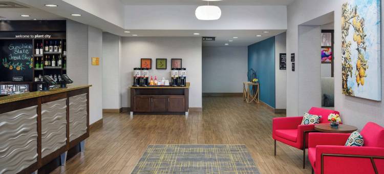 希尔顿欢朋酒店-普兰特城(Hampton Inn Plant City)图片
