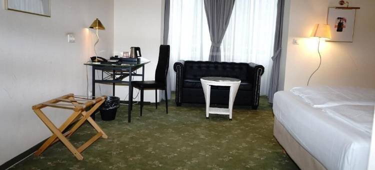 加尼博斯特尔大主菜酒店(Entrée Groß Borstel Garni Hotel)图片