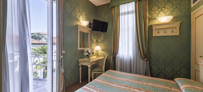 德勒帕尔姆别墅酒店(Hotel Villa Delle Palme)图片