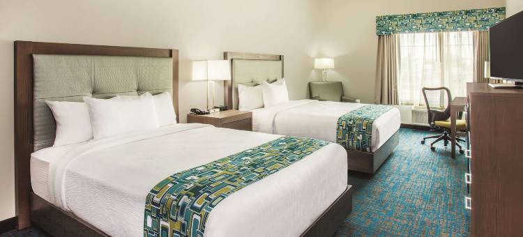 圣保罗伍德伯里拉昆塔温德姆套房酒店(La Quinta Inn & Suites by Wyndham St. Paul-Woodbury)图片