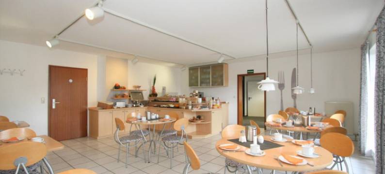 吉森莱西登斯酒店(Residenz Hotel Giessen)图片