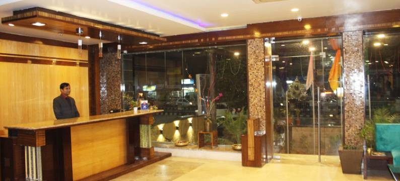 TGI 苹果旅馆(TGI Apple Inn)图片