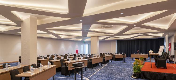 泗水机场鲁米诺酒店-WH旗下(Luminor Hotel Sidoarjo)图片