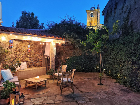 蒙弗拉圭林孔乡村民宿