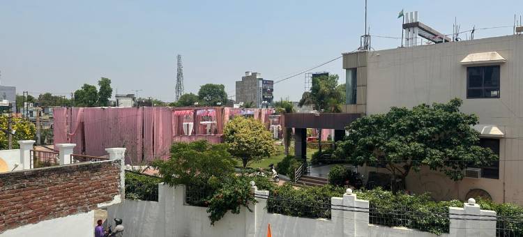 Geetatri 豪华民宿(Geetatri Luxury Homestay)图片