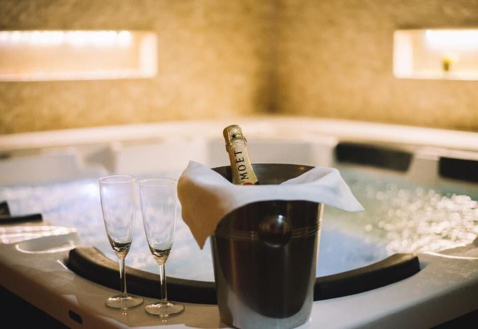 Petriti & Spa Hotel Overview