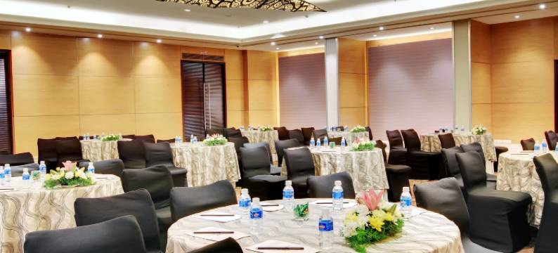 皇家班加罗尔兰花酒店(Hotel Royal Orchid Bangalore)图片