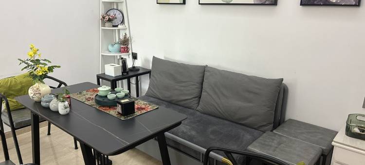 英聚巷桔子民宿(义安路分店)图片