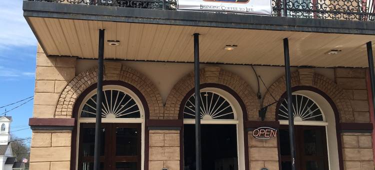 卡恩历史酒店(Historic Kahn Hotel)图片