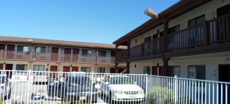 纽瓦克EZ8汽车旅馆(E-Z 8 Motel Newark)图片