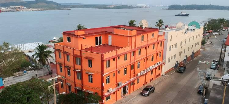 科尔塔扎画廊酒店(Hotel Cortaza Galería)图片