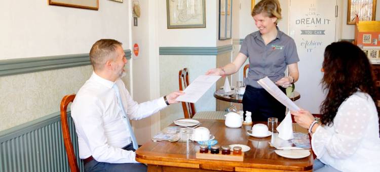 布林恩乌兰德斯酒店(Bryn Woodlands House)图片