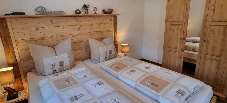 阿尔特米尔咖啡馆，克里姆希尔德宾馆度假公寓，临水而居(Cafe Altmühl, Ferienwohnungen Gästehaus Krimhilde Direkt am Wasser)图片