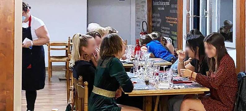 在 SAM La Marguetière 旁边的 Du(Du côté de Chez Sam la Marguetière)图片