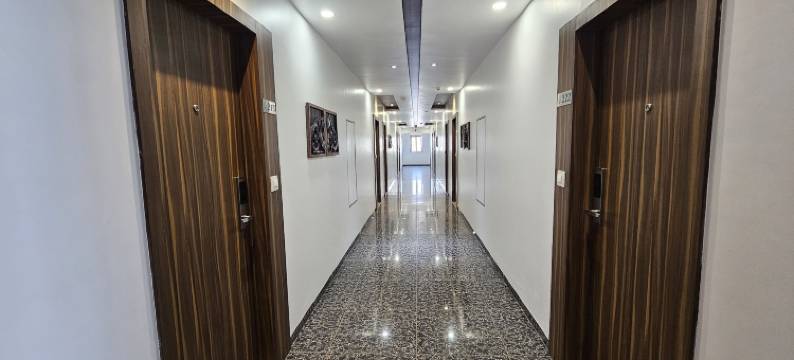 瓦多达拉的大善达善酒店(Hotel Grand Darshan Vadodara)图片