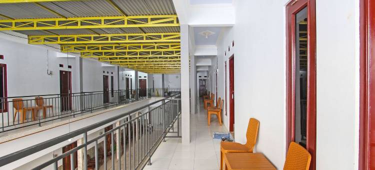 OYO 91817新西贾果大饭店(Hotel Grand New Si Jago Mitra RedDoorz)图片