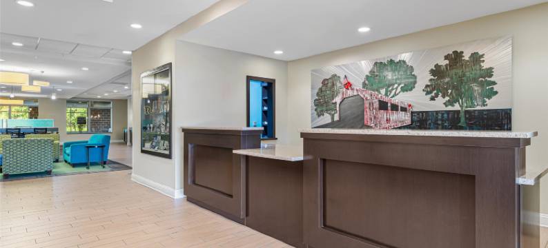 花园贝斯特韦斯特酒店(Best Western Garden Inn)图片