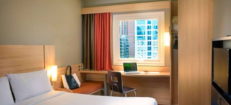 宜必思圣地亚哥普罗维登西亚酒店(Ibis Santiago Providencia)图片