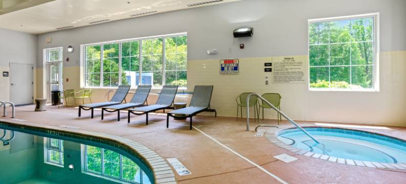 喀什尔蓝宝石谷欢朋套房酒店(Hampton Inn & Suites Cashiers-Sapphire Valley)图片