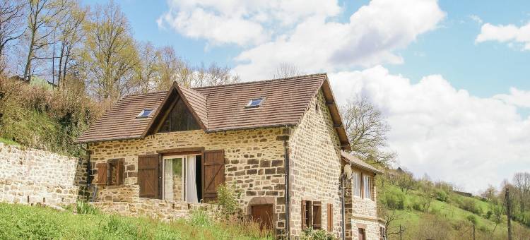 Villa with Pool & Views in Sérilhac图片