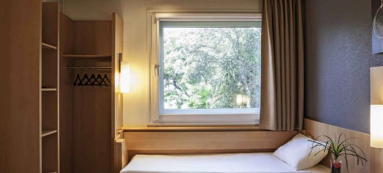 宜必思巴塞罗那科尔内亚酒店(Ibis Barcelona Cornella)图片