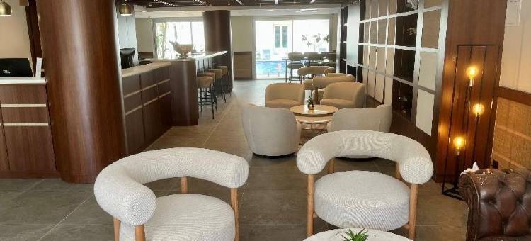 拉罗谢尔游艇人原生酒店(Hôtel le Yachtman, the Originals Collection)图片