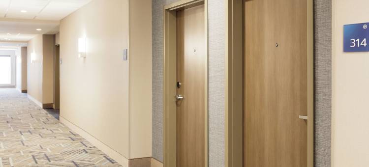 智选假日套房酒店克里斯琴斯堡(Holiday Inn Express & Suites Christiansburg)图片