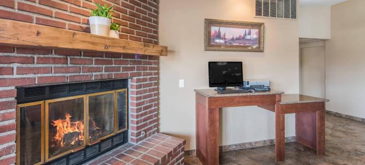 瓦拉瓦市中心凯艺套房酒店(Quality Inn & Suites Downtown Walla Walla)图片