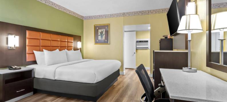 凯艺酒店-机场游艇港(Quality Inn Airport - Cruise Port)图片