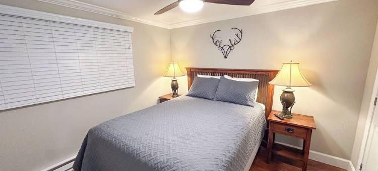 Ski-in Ski-Out, Remodeled, 2 Br, Top of Ballhooter图片