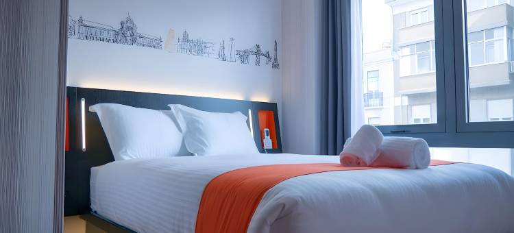 米尔顿凯因斯便捷酒店(easyHotel Milton Keynes)图片