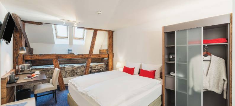 吕登沙夫豪森定制酒店(Tailormade Hotel RÜDEN Schaffhausen)图片