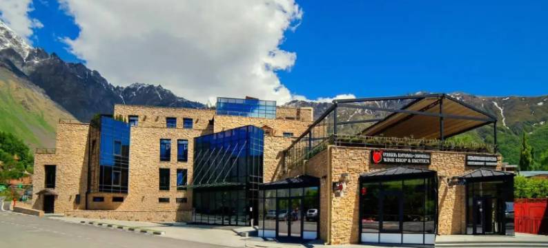 博塔卡卡西亚卡兹贝吉旅馆(Porta Caucasia Kazbegi)图片