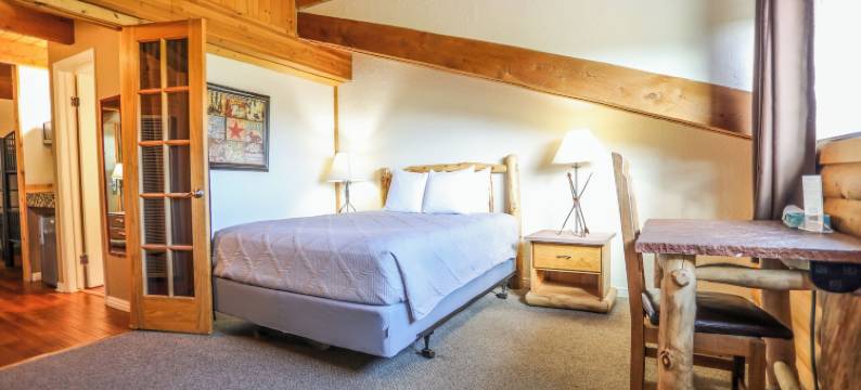 博尔德溪旅馆(The Boulder Creek Lodge)图片