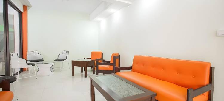 红多兹酒店-近佩特拉大学2号(RedDoorz Near Petra University 2)图片