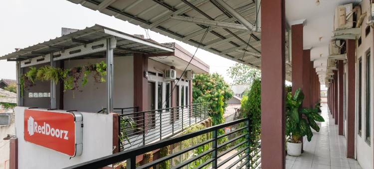 RedDoorz near FKIP UNTIRTA Serang图片
