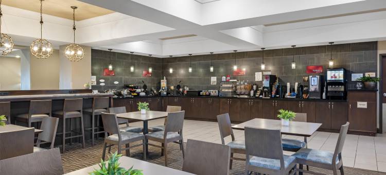奥弗兰贝斯特韦斯特优质旅馆(Best Western Plus Overland Inn)图片