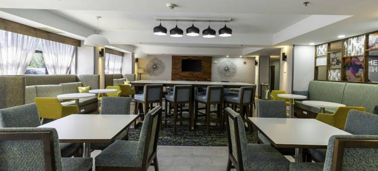 希尔顿欢朋酒店-东温莎(Hampton Inn East Windsor)图片