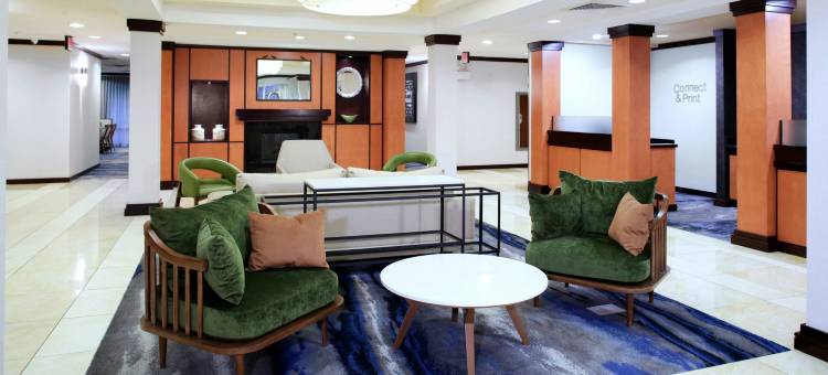 米利奇维尔万枫旅馆&套房酒店(Fairfield Inn & Suites Milledgeville)图片