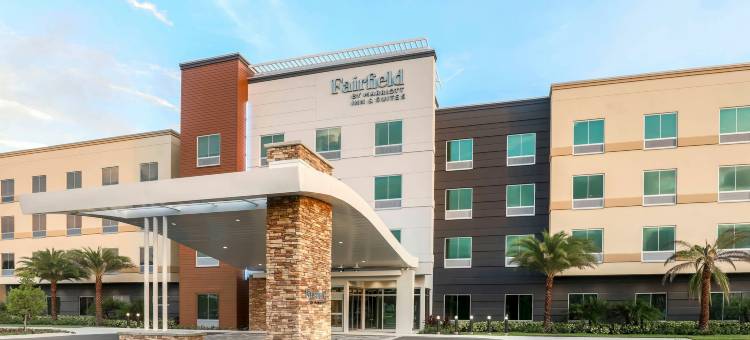 珊瑚角/北迈尔斯堡万枫酒店及套房(Fairfield Inn & Suites Cape Coral/North Fort Myers)图片