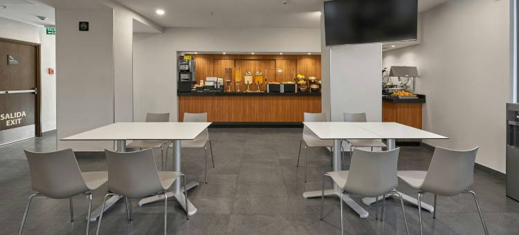 蒙特雷林达维斯塔城市快捷酒店(City Express by Marriott Monterrey Lindavista)图片