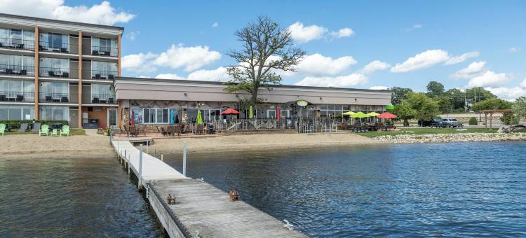 Holiday Inn 底特律湖区(Holiday Inn DETROIT LAKES - LAKEFRONT by IHG)图片